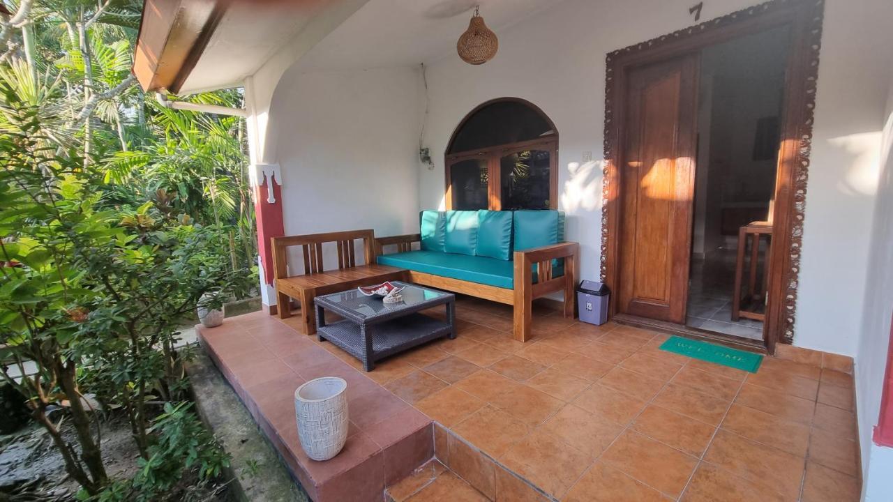 Catra Homestay Beach Apartments Candidasa Zewnętrze zdjęcie